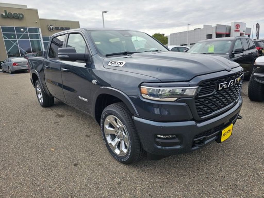 New 2026 Ram 1500 BIG HORN CREW CAB 4X4 5'7 BOX Pickup