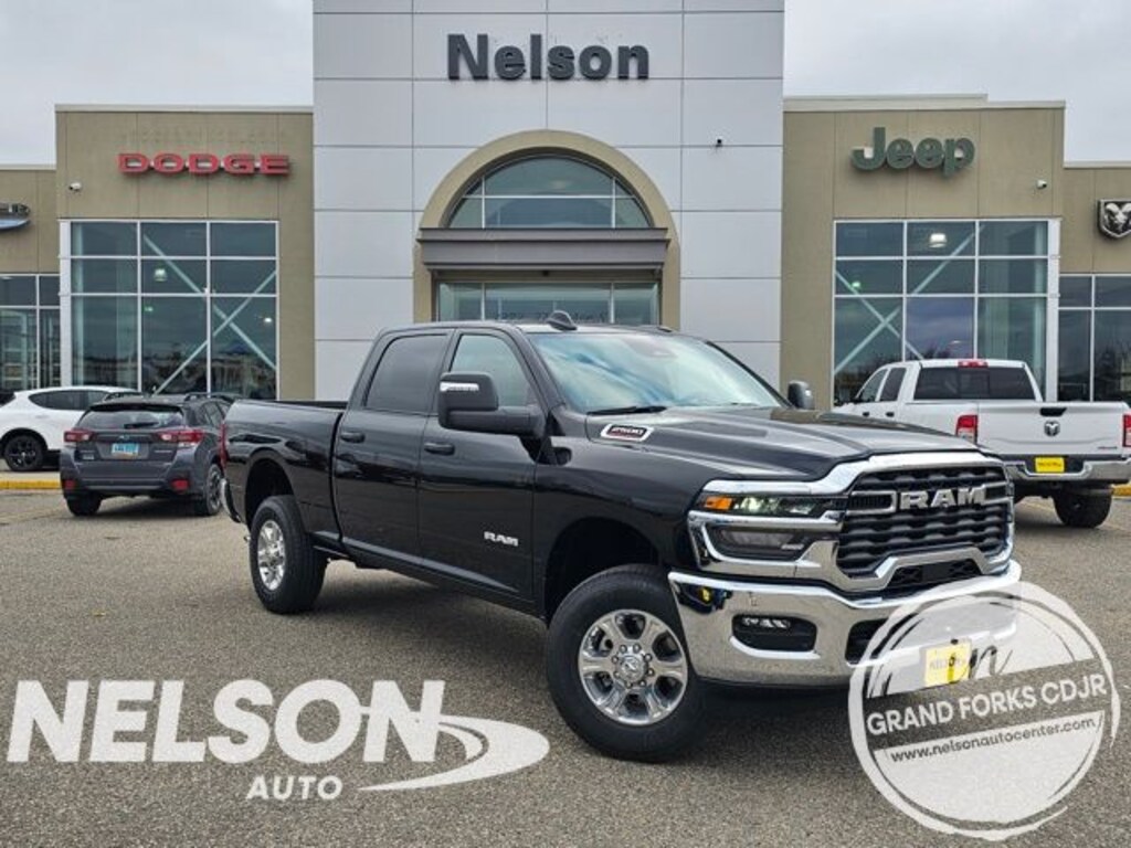 New 2026 Ram 2500 BIG HORN CREW CAB 4X4 6'4 BOX Pickup