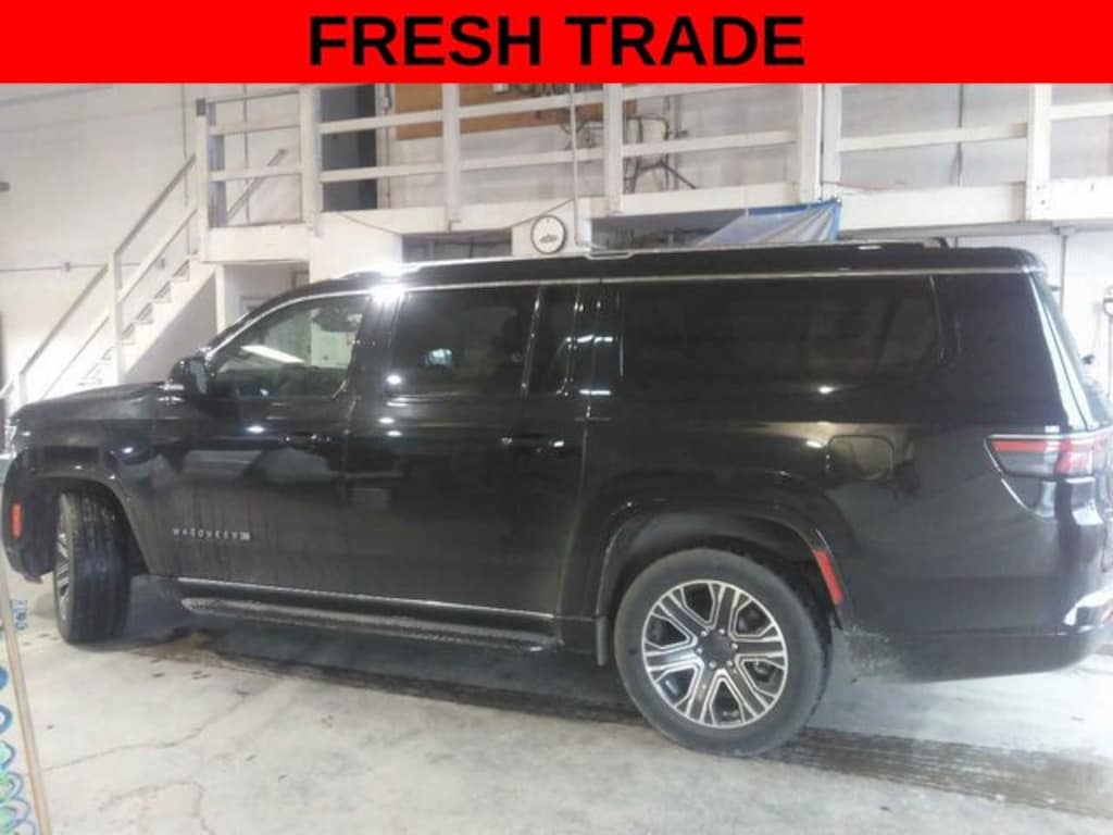 Used 2024 Jeep Wagoneer L Series II SUV