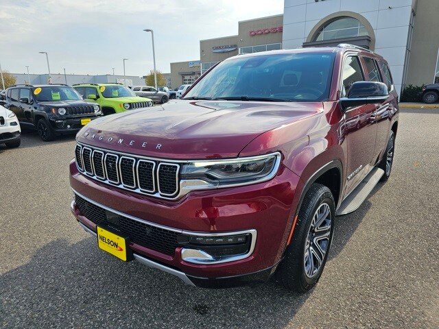2024 Jeep Wagoneer Series II photo 2