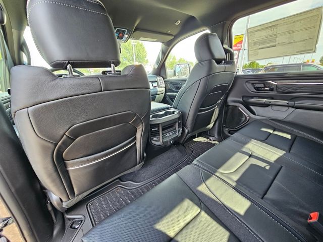 2026 RAM 1500 Limited - Photo 11