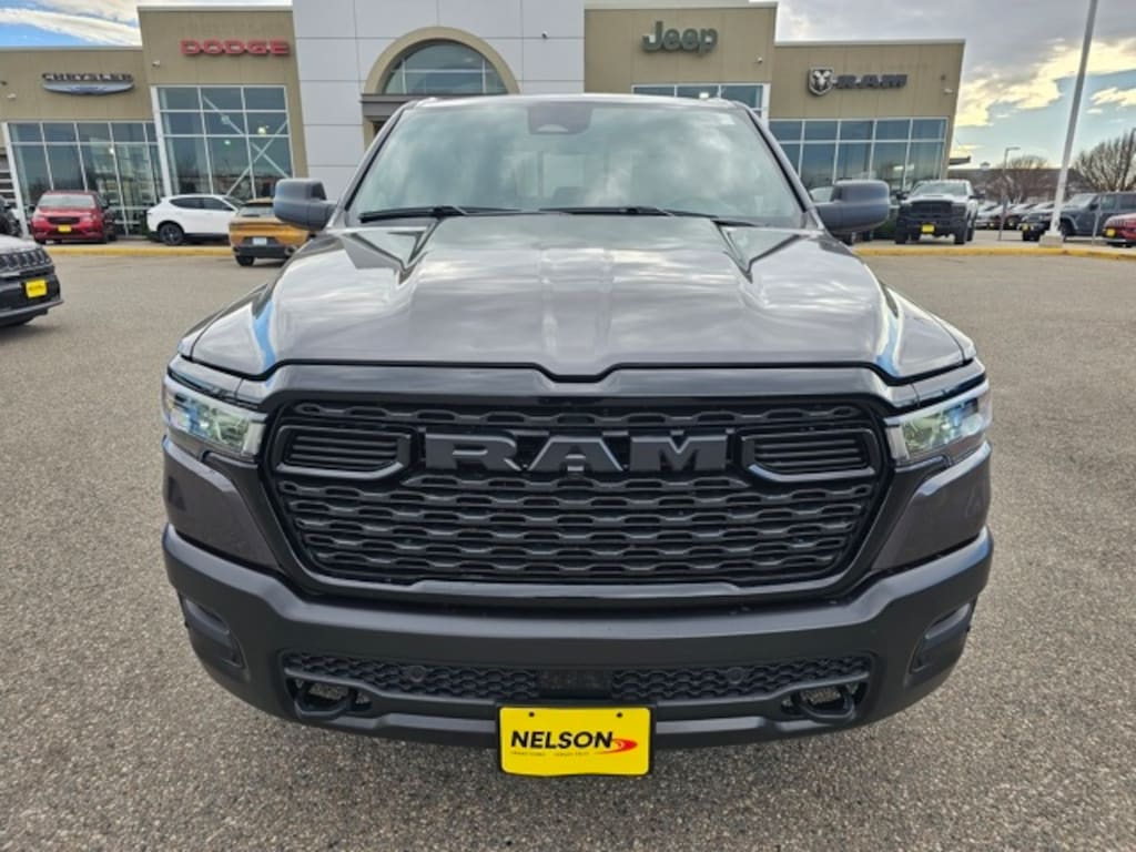 New 2026 Ram 1500 WARLOCK CREW CAB 4X4 5'7 BOX Pickup