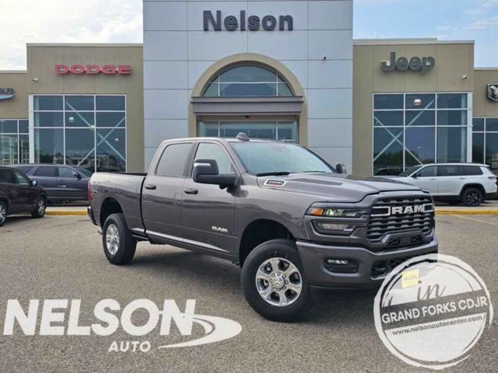 New 2026 Ram 2500 BIG HORN CREW CAB 4X4 6'4 BOX Pickup