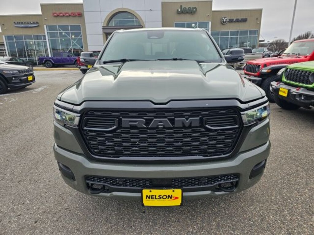 New 2026 Ram 1500 BIG HORN CREW CAB 4X4 5'7 BOX Pickup