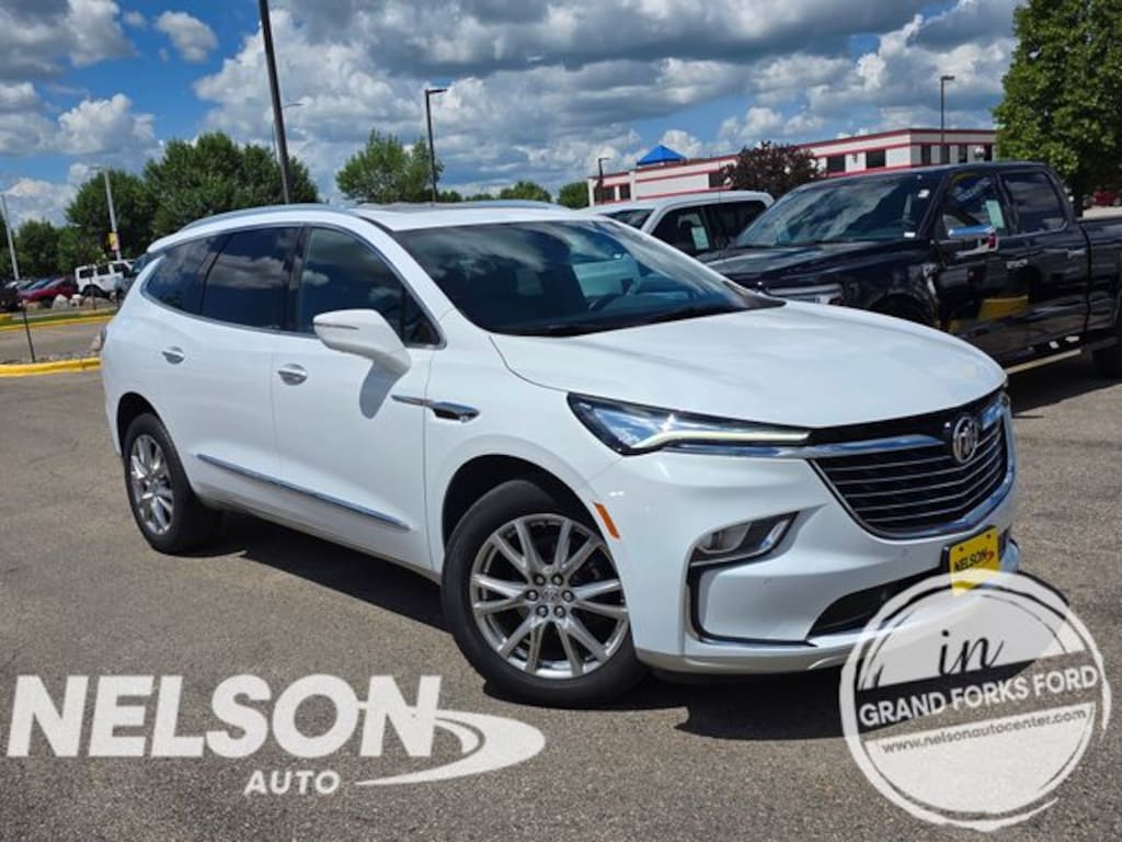 Used 2024 Buick Enclave Essence SUV