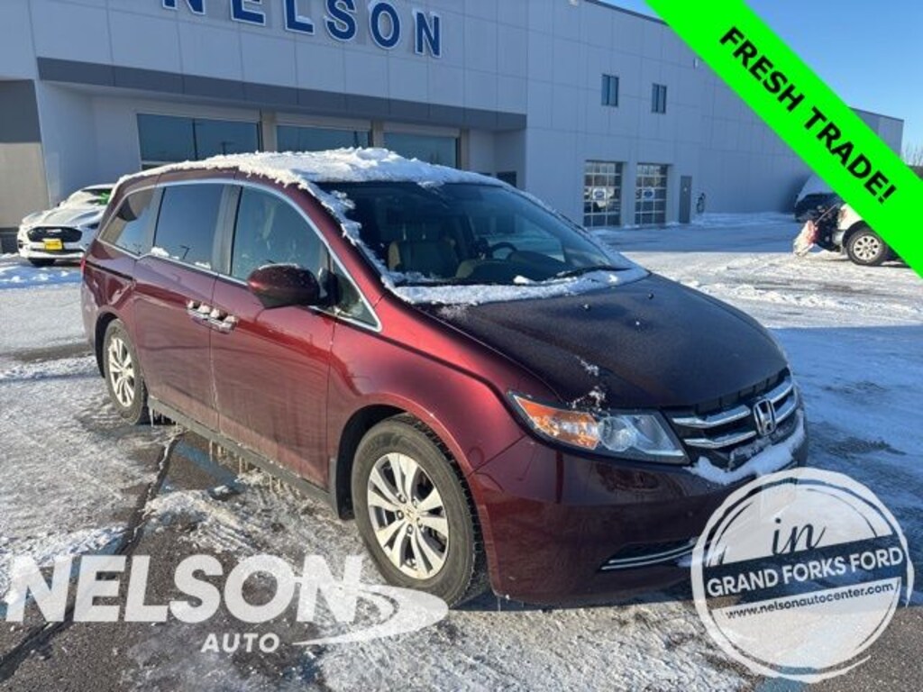 Used 2016 Honda Odyssey EX-L w/Navigation Van Passenger Van