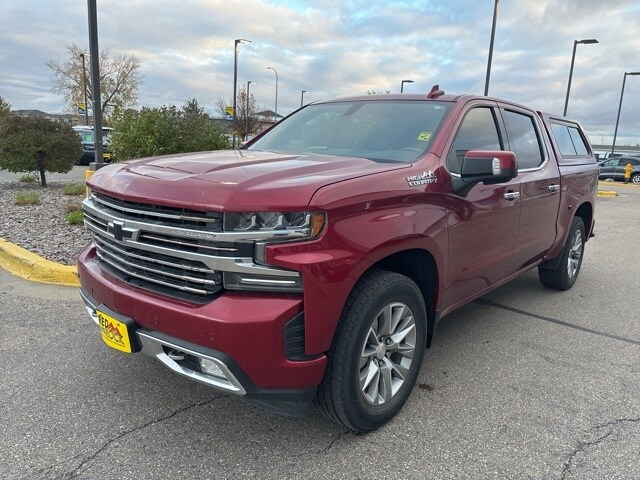 2019 Chevrolet Silverado 1500 High Country photo 3