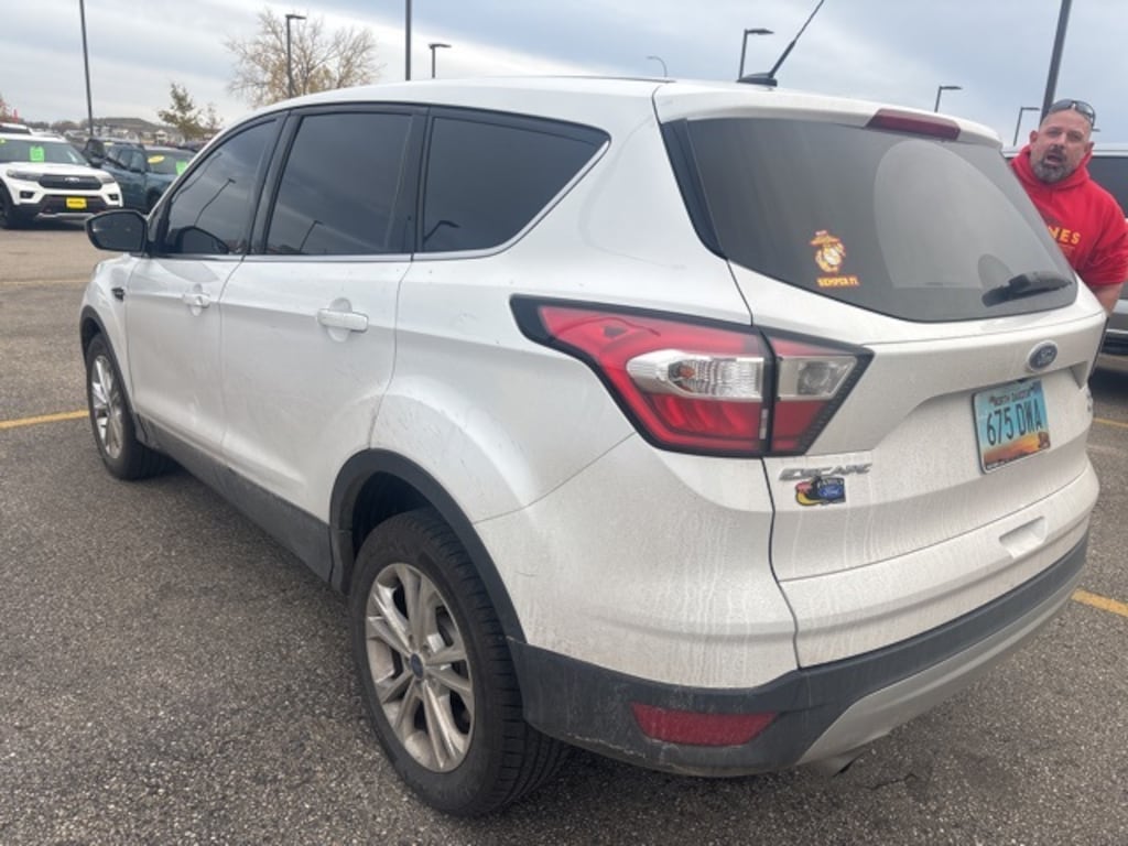 Used 2017 Ford Escape SE SUV