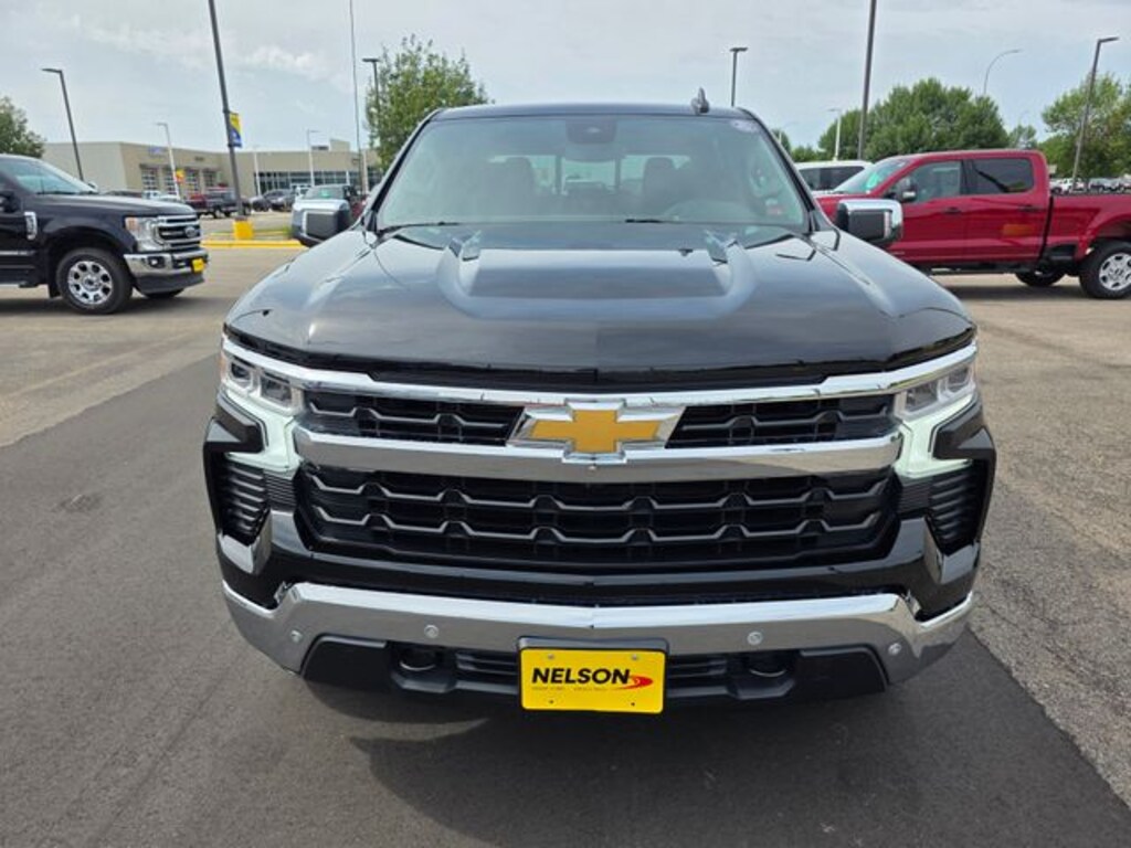 Used 2024 Chevrolet Silverado 1500 LT w/1LT Truck Crew Cab