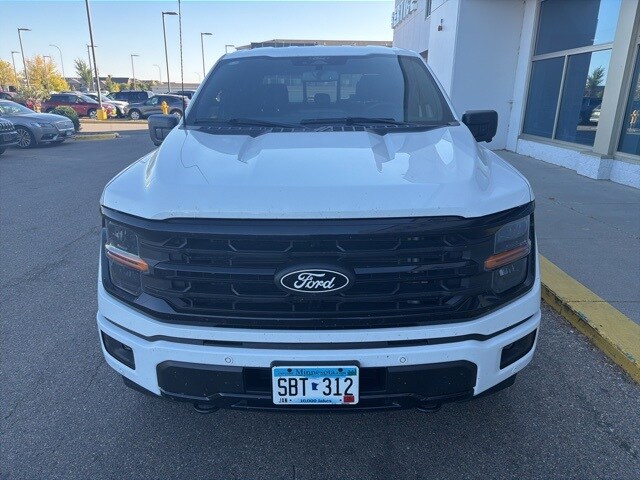 2024 Ford F-150 XLT photo 2