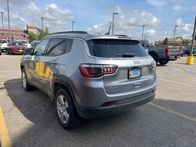 2022 Jeep Compass Latitude photo 4