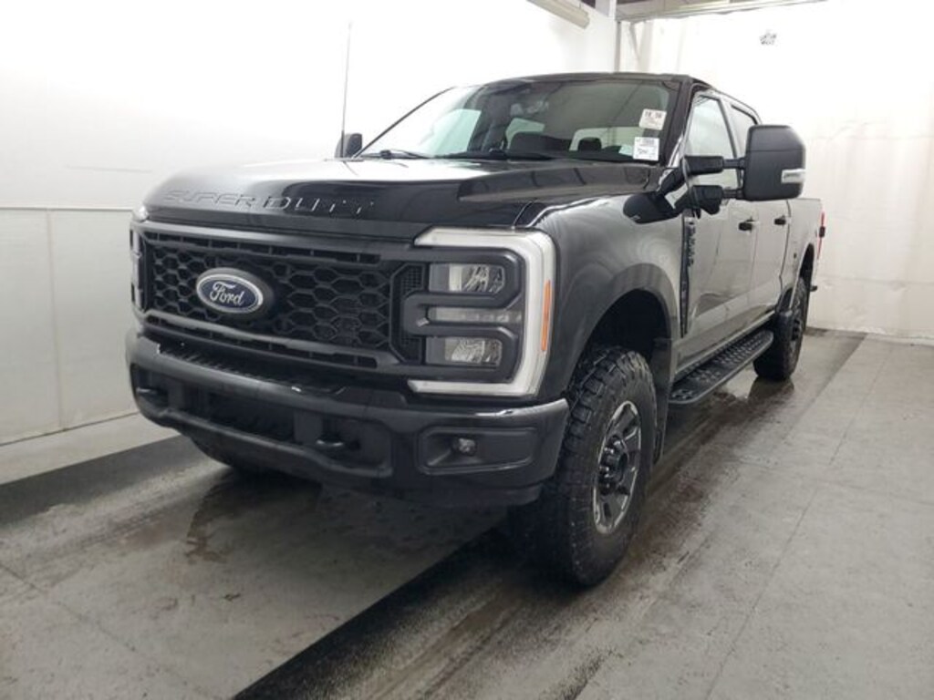 Used 2023 Ford F-350 Truck Crew Cab
