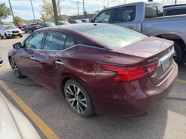 2017 Nissan Maxima Platinum photo 4