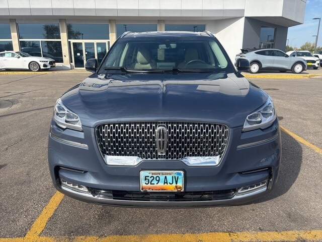 2021 Lincoln Aviator Reserve photo 2