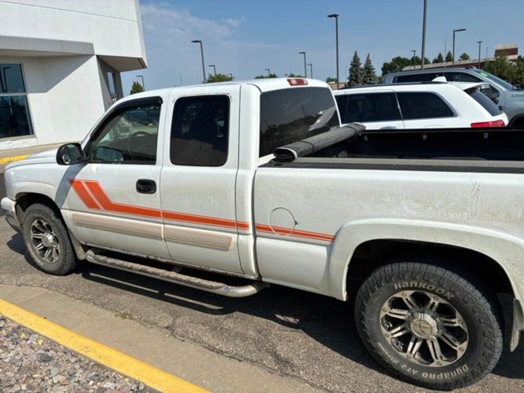 Used 2007 Chevrolet Silverado 1500 Classic Truck Extended Cab