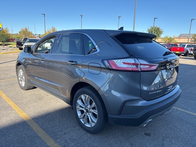 2024 Ford Edge Titanium photo 4