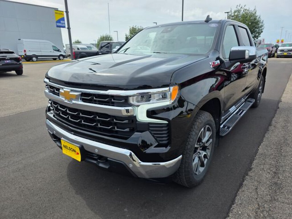 Used 2024 Chevrolet Silverado 1500 LT w/1LT Truck Crew Cab