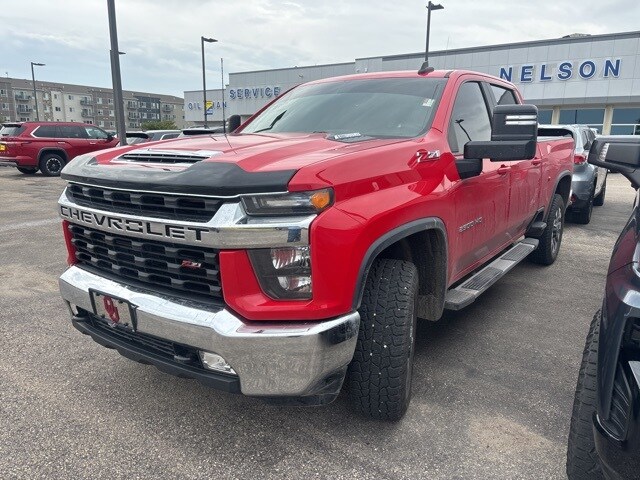 2022 Chevrolet Silverado 2500HD LT photo 3