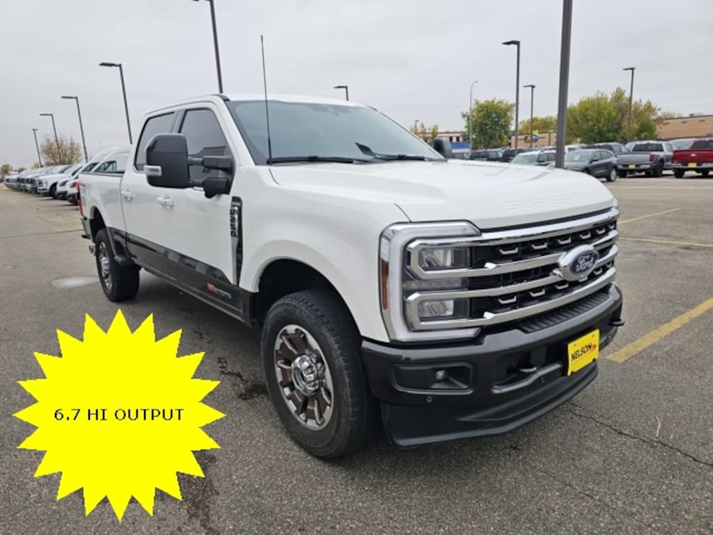 Used 2025 Ford F-250  Truck Crew Cab