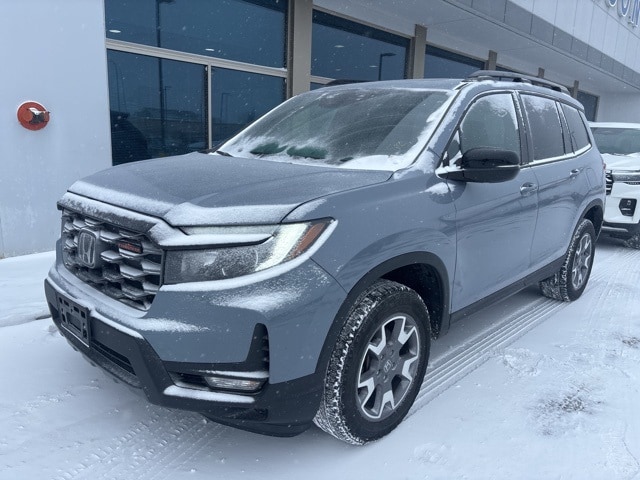 2023 Honda Passport TrailSport photo 3
