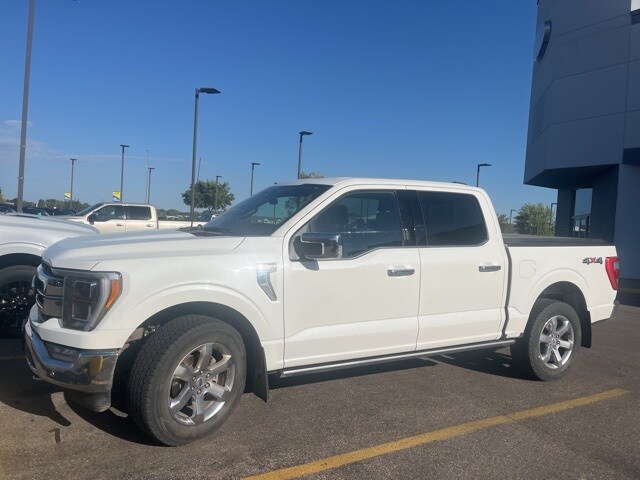 2023 Ford F-150 Lariat photo 2