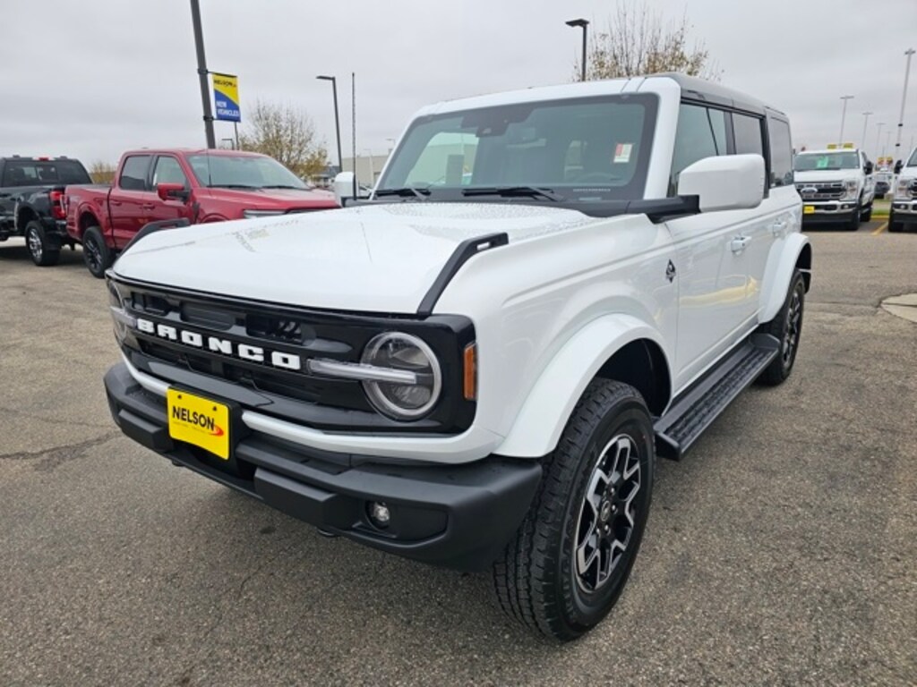 New 2025 Ford Bronco Outer Banks SUV