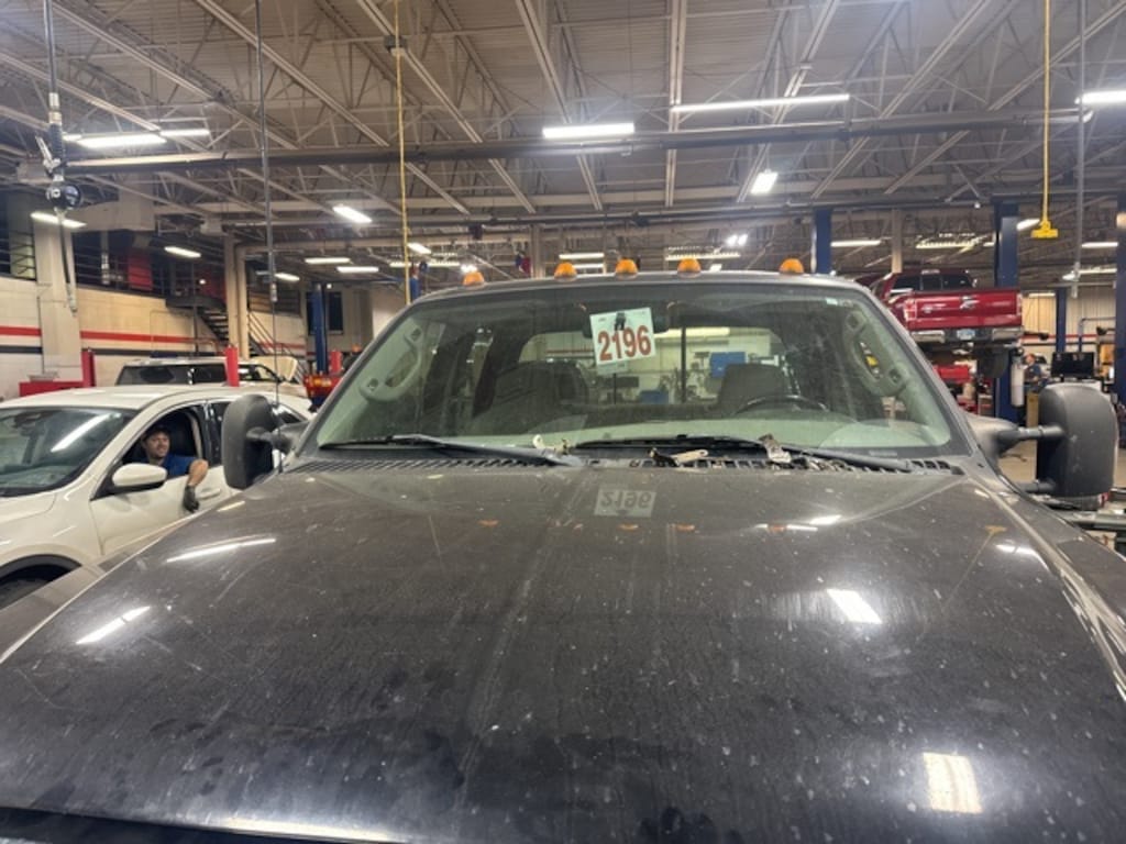 Used 2006 Ford F-250  Truck Crew Cab