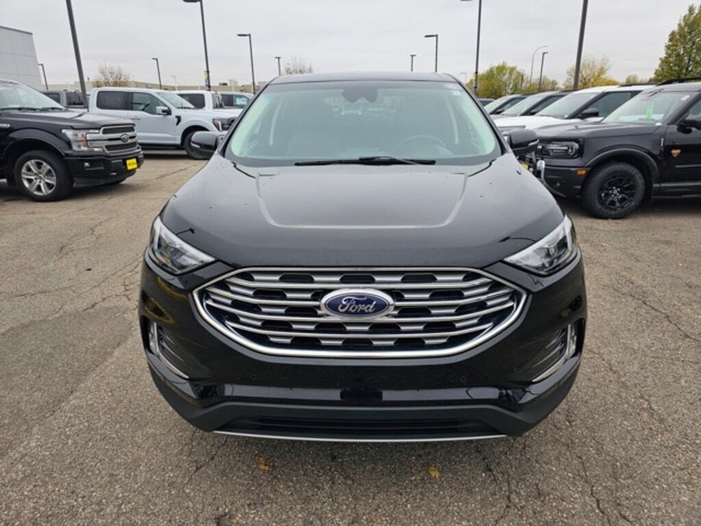 Used 2024 Ford Edge Titanium SUV