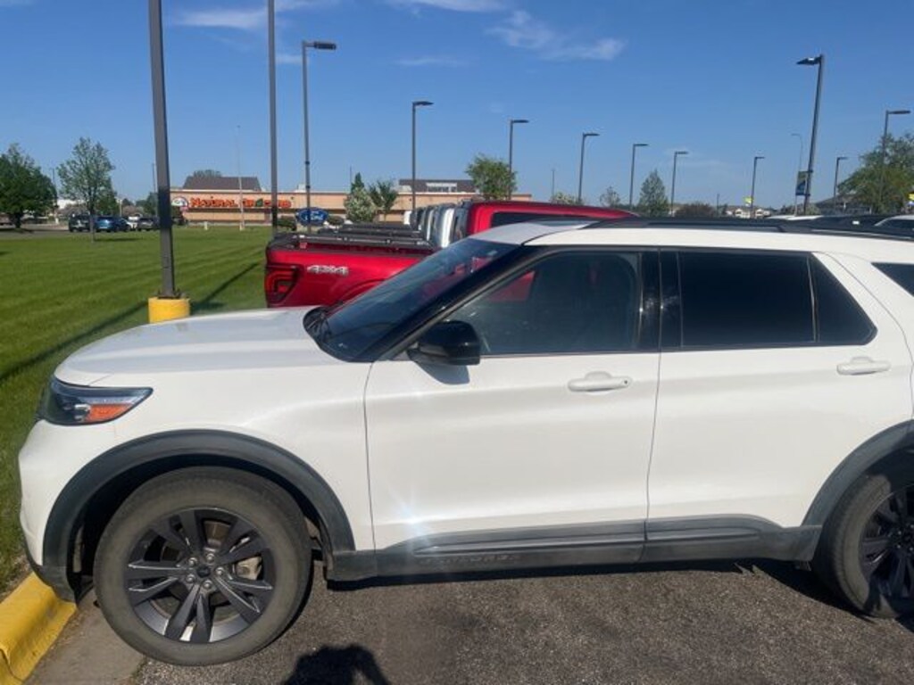 Used 2022 Ford Explorer XLT SUV