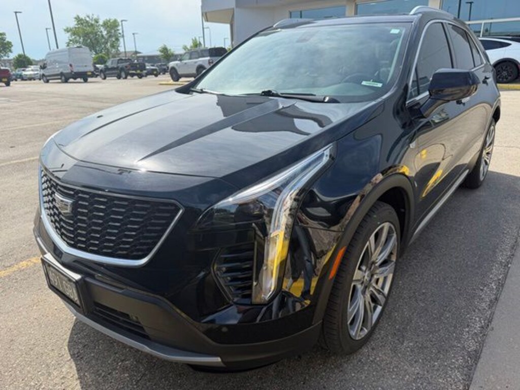 Used 2019 CADILLAC XT4 Premium Luxury SUV