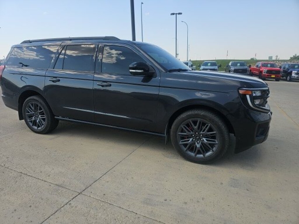 Used 2025 Ford Expedition Max Platinum SUV