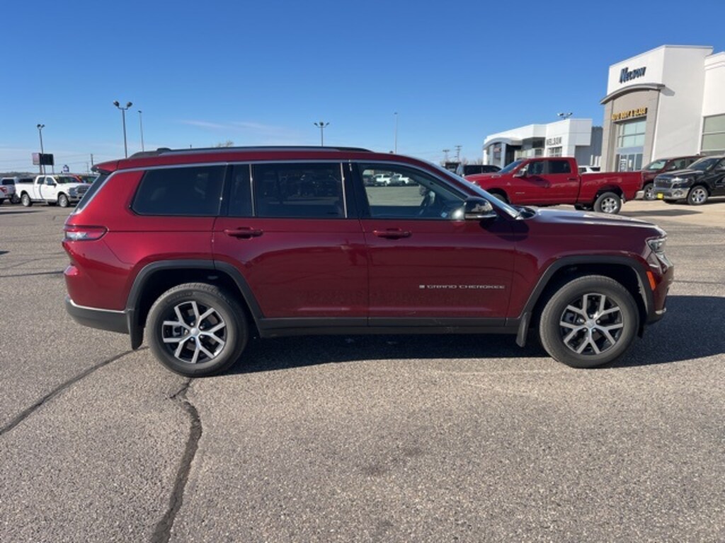 Used 2023 Jeep Grand Cherokee L Limited SUV