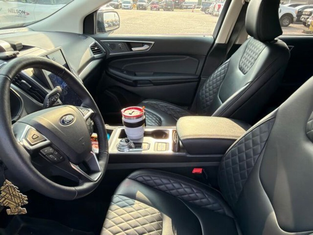Used 2024 Ford Edge Titanium SUV