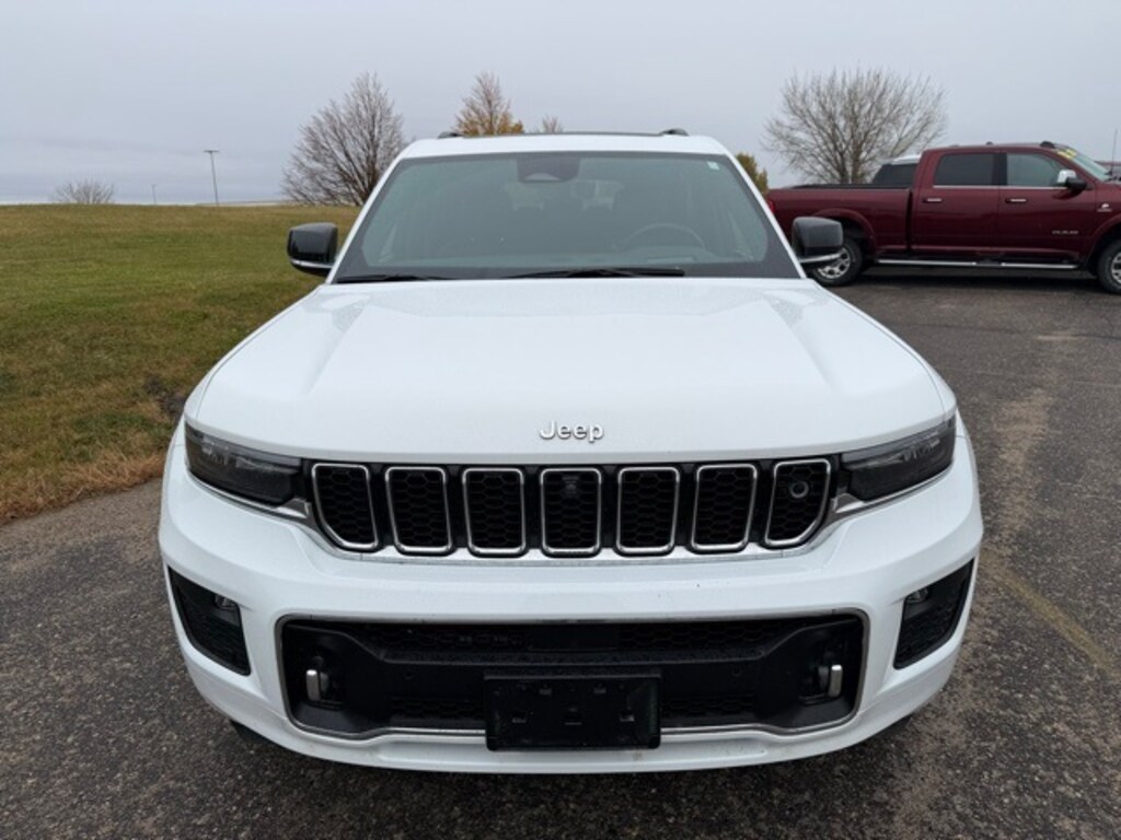 Used 2023 Jeep Grand Cherokee L Overland SUV