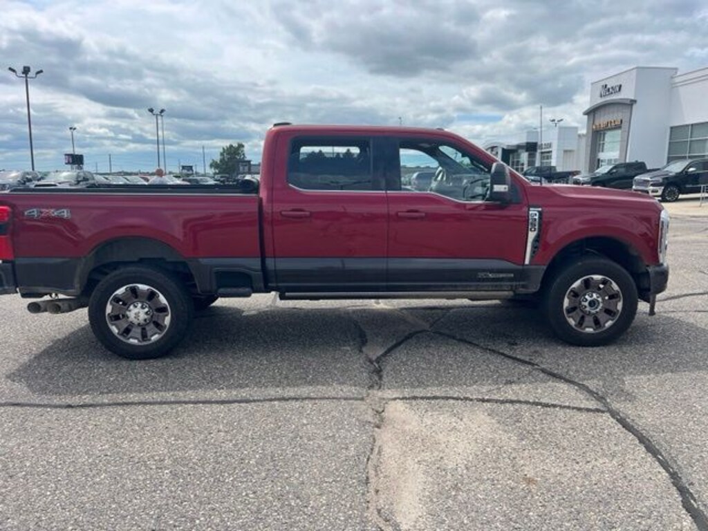 Used 2025 Ford F-350SD King Ranch Truck