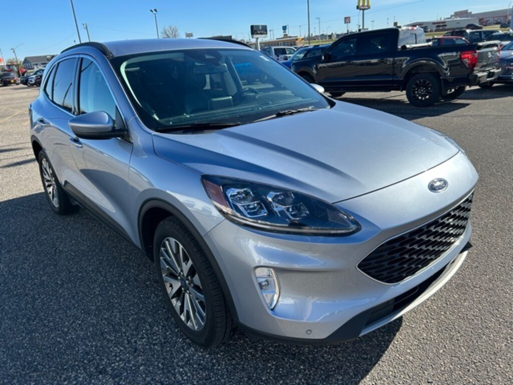 Used 2022 Ford Escape Titanium SUV