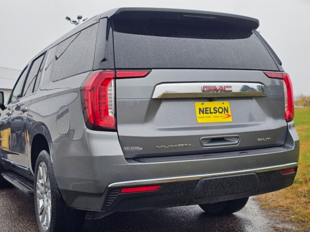 Used 2021 GMC Yukon XL SLT SUV