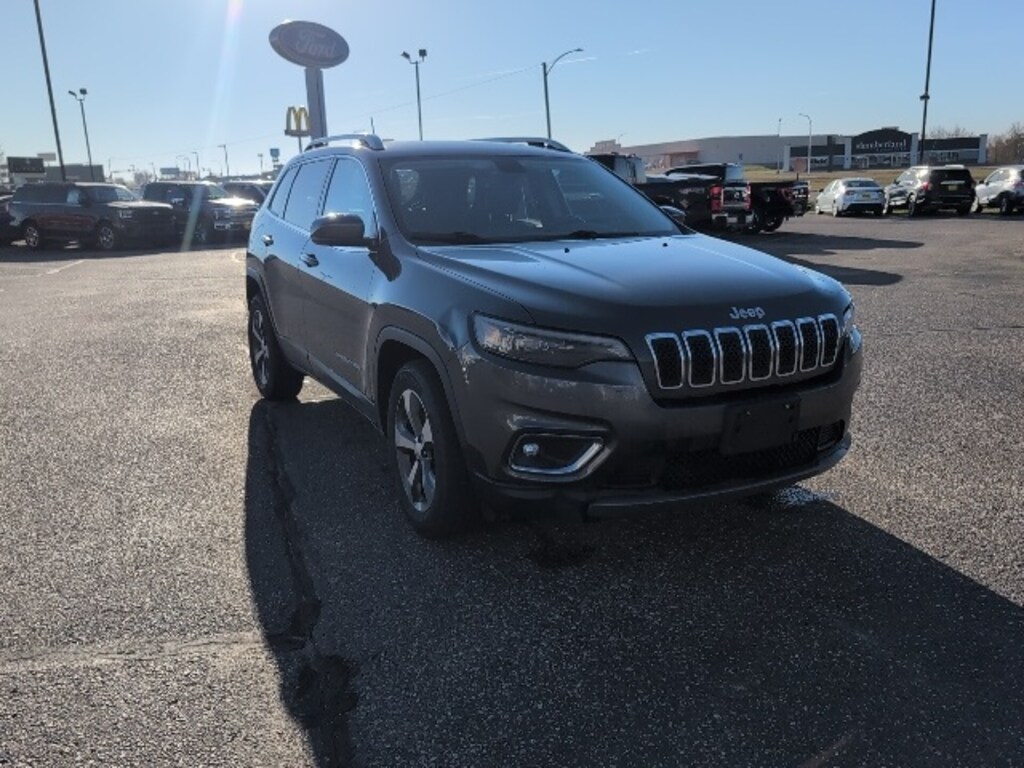 Used 2019 Jeep Cherokee Limited SUV