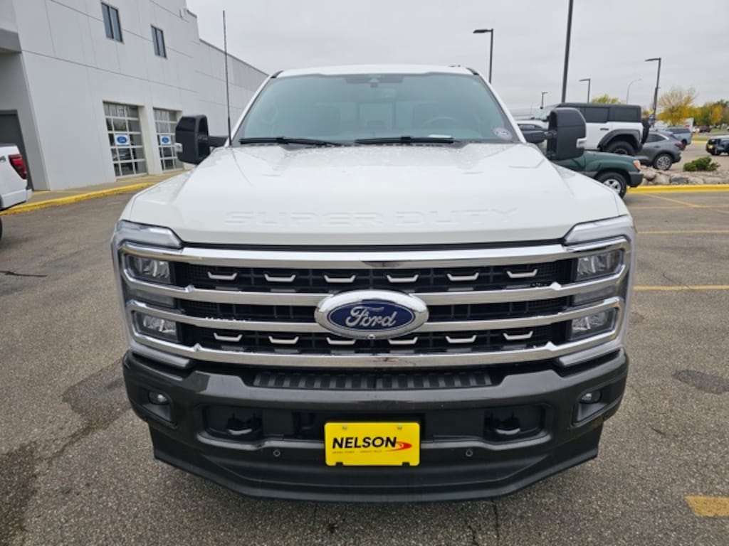 Used 2025 Ford F-250  Truck Crew Cab