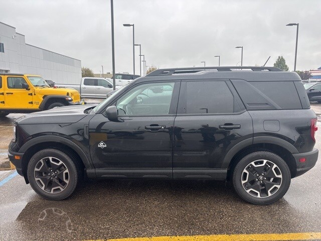 2022 Ford Bronco Sport Outer Banks photo 4