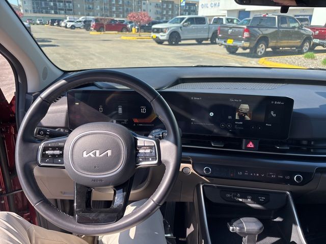 2025 Kia Carnival LXS - Photo 18