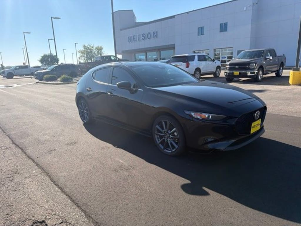 Used 2022 Mazda Mazda3 Preferred Package Hatchback