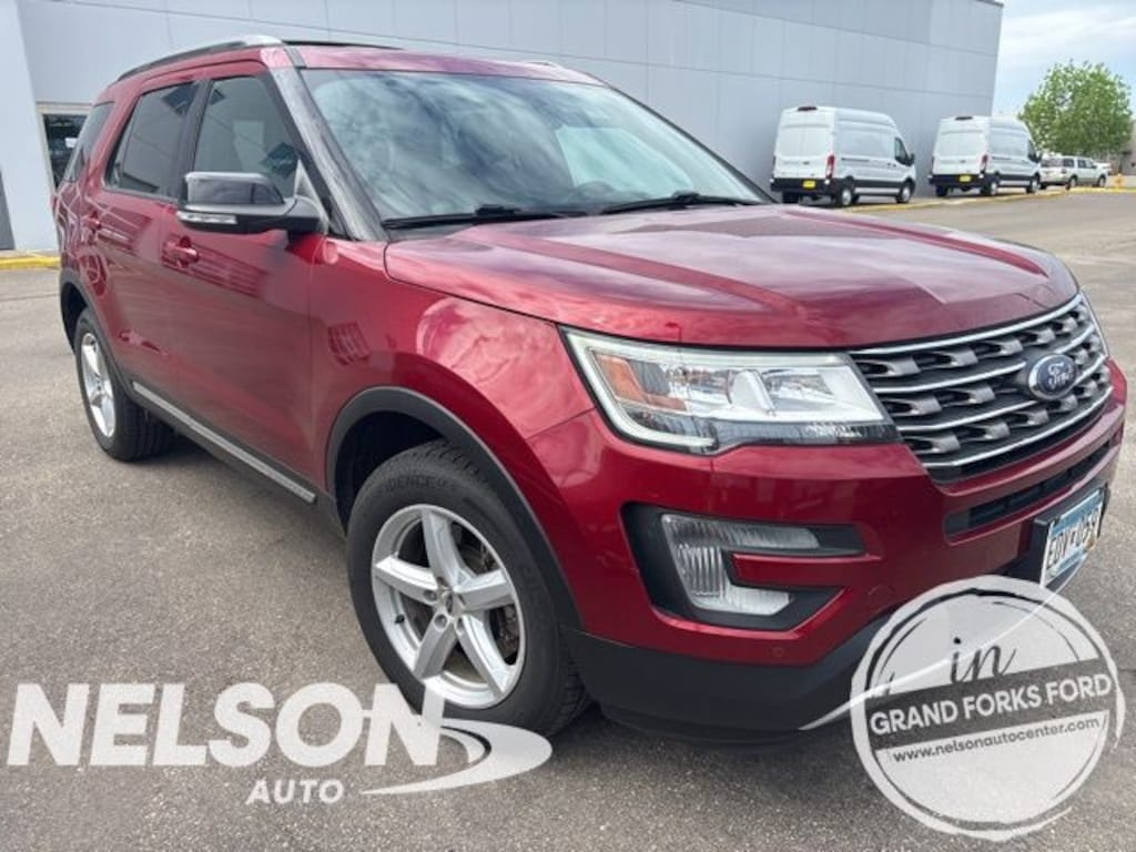 Used 2017 Ford Explorer XLT SUV