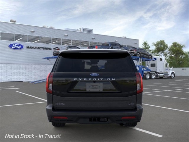 2026 Ford Expedition MAX photo 3