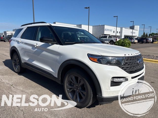 2022 Ford Explorer XLT 4WD's photo