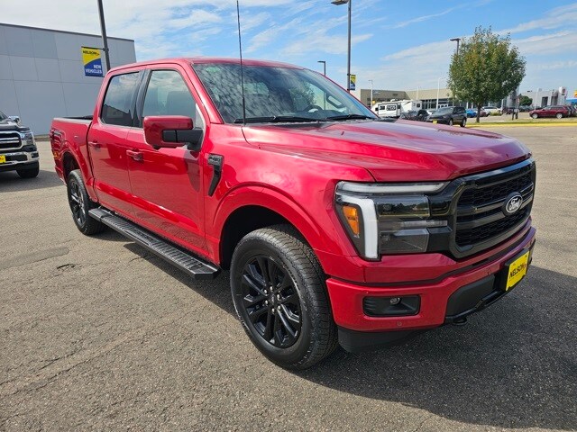 2025 Ford F-150 Lariat photo 4