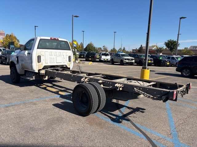 2023 Chevrolet Silverado 4500HD Work Truck photo 3