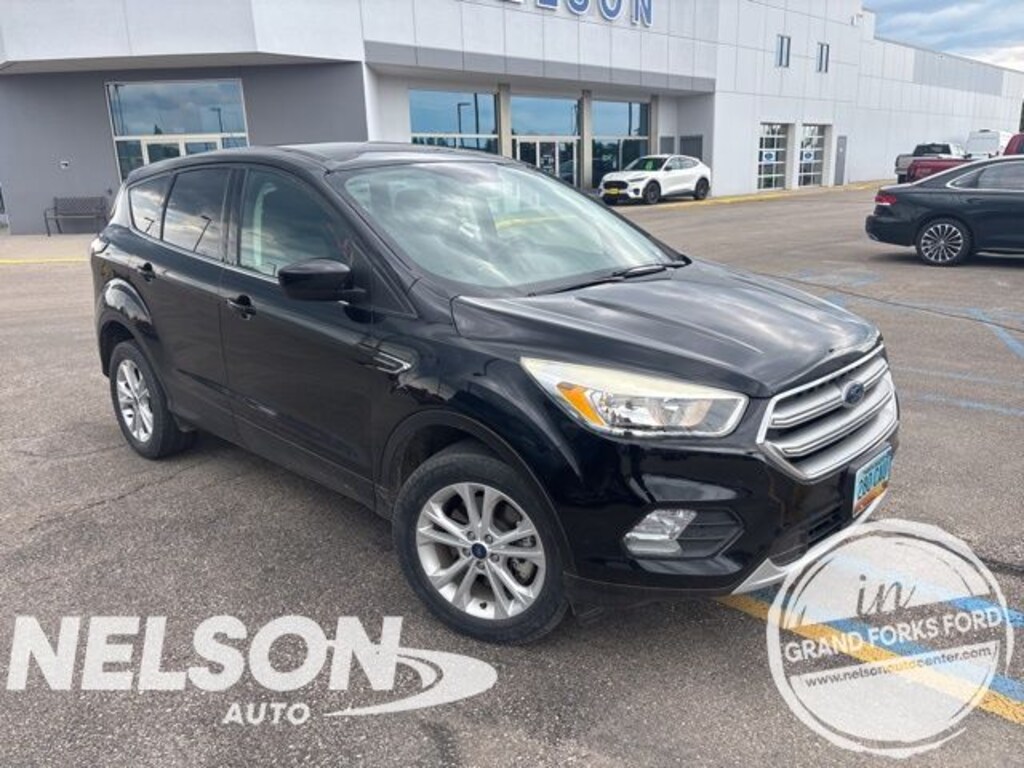 Used 2017 Ford Escape SE SUV