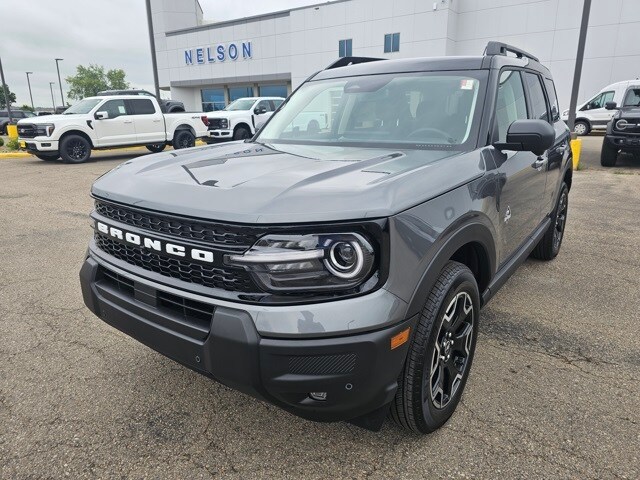 2025 Ford Bronco Sport Outer Banks photo 2
