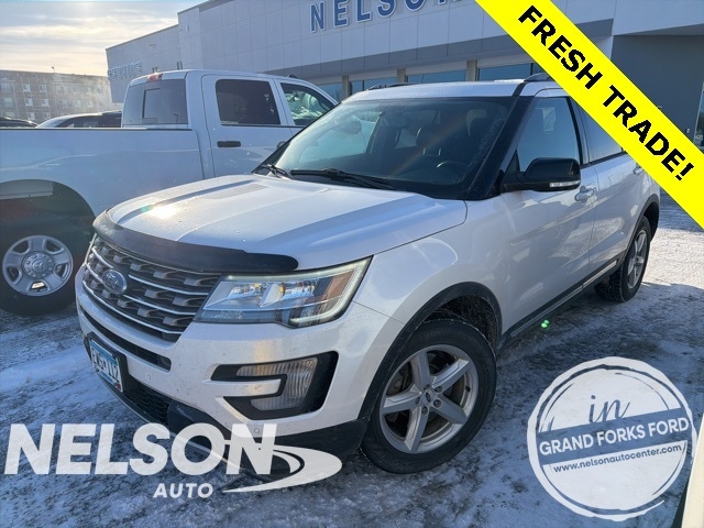 2017 Ford Explorer XLT's photo